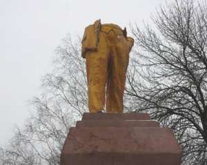 Сумской мэр подсказал &quot;свободовцам&quot;, какие памятники Ленину следует снести в Сумах