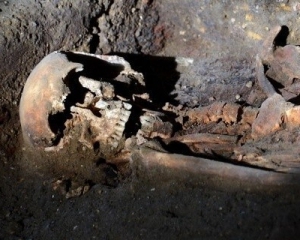 Свинцовые саркофаги 600 лет хранили останки галлов