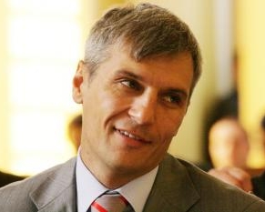 Кошулинский считает блефом разговоры "регионалов" о досрочных выборах