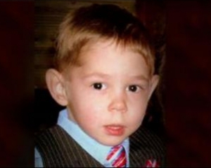 Експерти США знайшли синці на тілі загиблої прийомної дитини з Росії