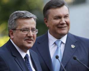 Янукович тайно ночью встретился с Коморовским, о чем говорили - неизвестно