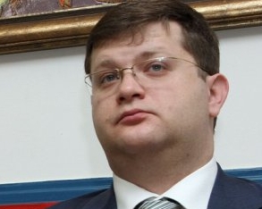 "В Партии регионов есть привычка - перекладывать с больной головы на здоровую" - Арьев