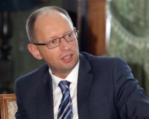 Партия регионов заинтересована в блокировании парламента - Яценюк