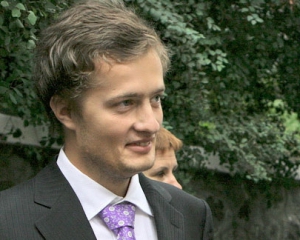На Вінниччині Порошенко-молодший популярніший за батька