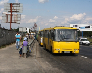 Киевские перевозчики завтра будут бойкотировать власть и не выедут на маршруты