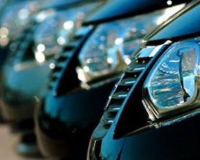 Автобаза Верховної Ради замовила ремонт автомобілів на мільйон гривень