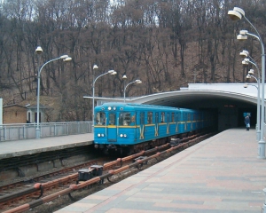 В Ахметова передумали знеструмлювати Київський метрополітен