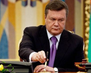 Янукович таки разделил Министерство образования и науки, молодежи и спорта на два ведомства