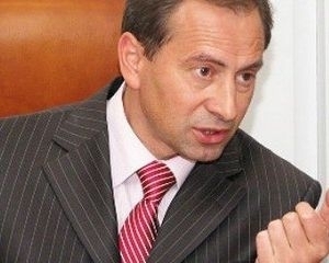 Томенко готов помочь губернатору Черкасской вывезти вещи