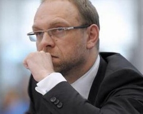 "Регіонал" скликає збори для підписання фіктивного рішення комітету по справі Власенко - нардеп
