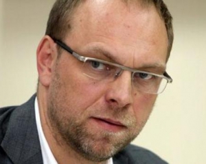 Сегодня будут рассматривать дело Власенка о "совместительстве"