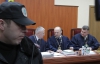 Медведи, давка журналистов и спокойные лица судей - как Власенко лишали мандата