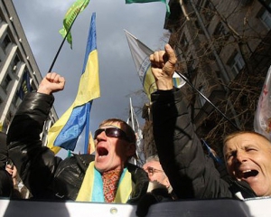 Опозиція оголосила всеукраїнську акцію протесту &quot;Вставай, Україно!&quot;