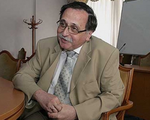 Ключковський: "Опозиція не зможе довести імпічмент до кінця, та почати його вона повинна"