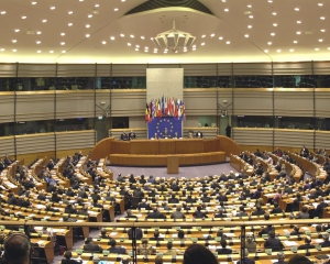 Сьогодні в Європарламенті обговорять політичну ситуацію в Україні