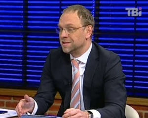 Власенко накопав компромат на Кузьміна