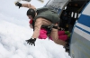 У Києві стрибнути з парашутом можна за 400 гривень
