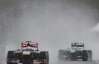 Квалификацию Формулы-1 отложили из-за дождя