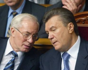 Понад 52% українців не підтримують діяльність президента й уряду