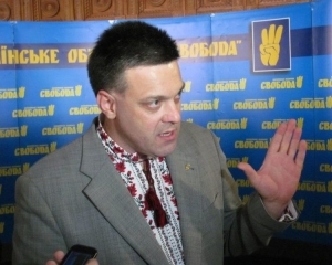 Тягнибок вважає, що змінювати закон про вибори - означає грати на руку &quot;регіоналам&quot;