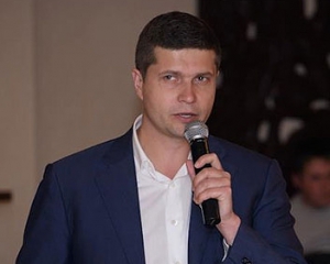 "Ударовец" рассказал, чем "регионалы" могут их задобрить