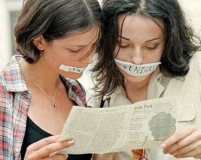 Опозиція придумала, як захищатись від "наклепу" Кузьміна
