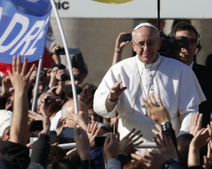 Папа Римський обмиє ноги неповнолітнім правопорушникам