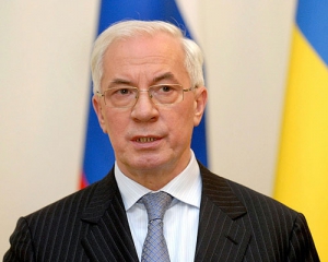 Прем&#039;єр хоче одночасно обирати президента і депутатів усіх рівнів