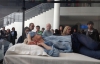Актриса Тильда Суинтон спит в стеклянном ящике в музее