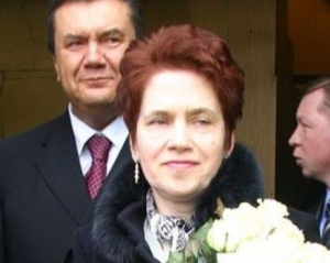 Янукович минулого року заробив 20 мільйонів, дружина отримала 19 тисяч пенсії