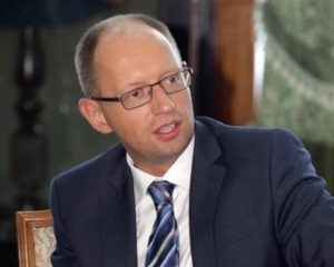 У голові "регіоналів", окрім пустоти, нічого немає — Яценюк допускає, що ПР може заблокувати Раду