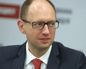 Яценюк розповів, як можна повернутися до питання київських виборів