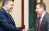 Янукович привітав Конькова з перемогами збірної і попросив "на цьому не зупинятися"