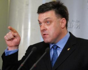 Тягнибок: "У власти сейчас только одна проблема - Верховная Рада Украины"