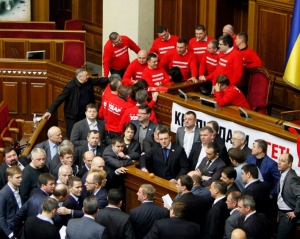 Оппозиция сегодня может разблокировать парламент
