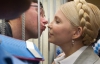 Свободный Луценко хочет свидания с заключенной Тимошенко