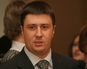 Якщо Янукович підпише "виіїзні" закони, то перестане бути гарантом Конституції - Кириленко