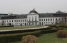 Дуб Леонида Кучмы растет возле резиденции президента Словакии