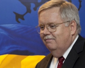 Ми сподіваємося, що Тимошенко буде звільнена - посол США