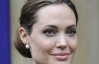 Анджелина Джоли не скрывает свою седину