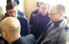Луценка, Яценюка і Турчинова вже більше години не пускають до Тимошенко