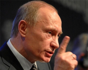Еще одно преимущество Таможенного союза: Путин обещает украинцам въезд в Россию только с загранпаспортом