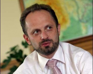 Рух Луценка замахнувся запропонувати "нове бачення України"