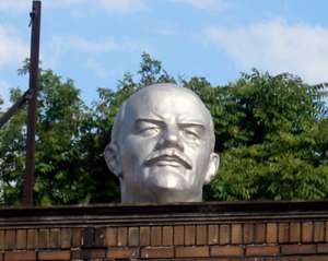 Коммунисты откроют сегодня памятники Ленину на Винниччине и Запорожье