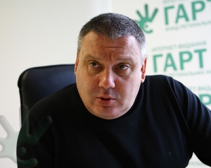 "Влада демонструє свої можливості" - експерт про підписання "виїзних" законів Януковичем