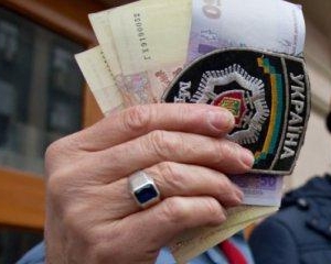 Капітан міліції вимагала $10 тис, щоб &quot;зам&#039;яти&quot; справу за фактом зґвалтування 