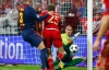 Три из четырех голов "Барселоне" "Бавария" забила не по правилам — испанские СМИ