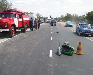 П&#039;яний військовий Чорноморського флоту Росії влаштував ДТП у Севастополі: Є одна загибла