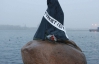 У Катарі вирішили одягнути в чадру давньогрецькі статуї