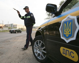 На въезде в Чернигов лидеров оппозиции встретила милиция